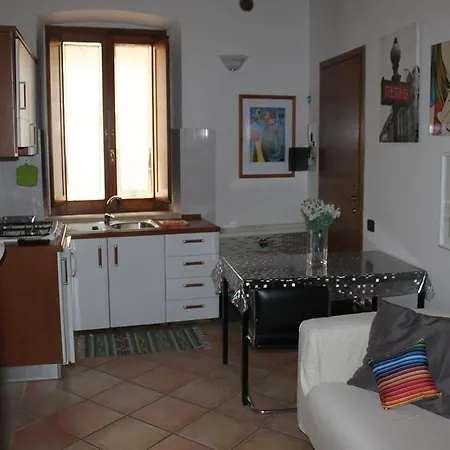 Lägenhet Bilocale Centro Storico Terni